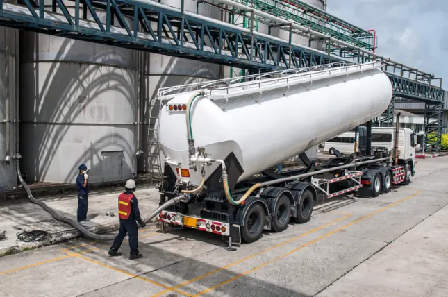 truck-tanker-chemical-delivery-2