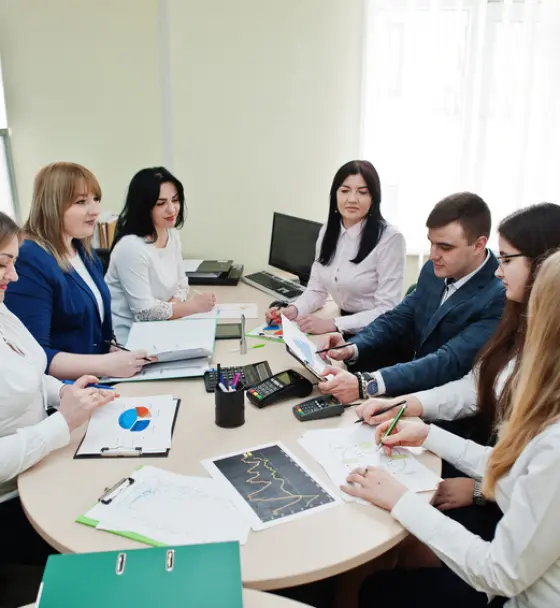 bank-workers-theme-2025-02-11-01