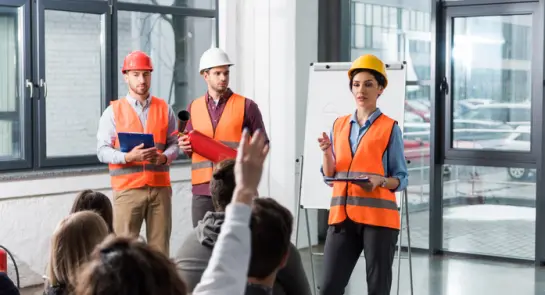 selective-focus-of-firemen-in-he