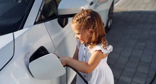 trzy-mity-na-temat-samochodow-elektrycznych