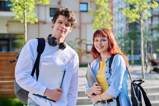 shutterstock_2528646395(2)(1)