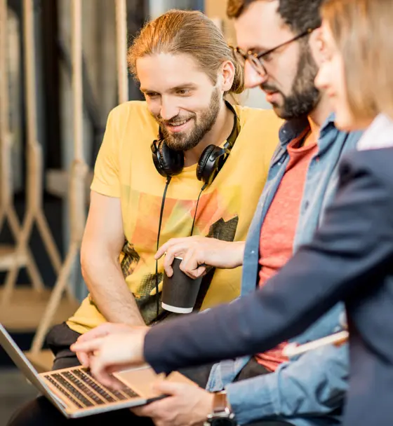 kompetencje cyfrowe_3_560x608