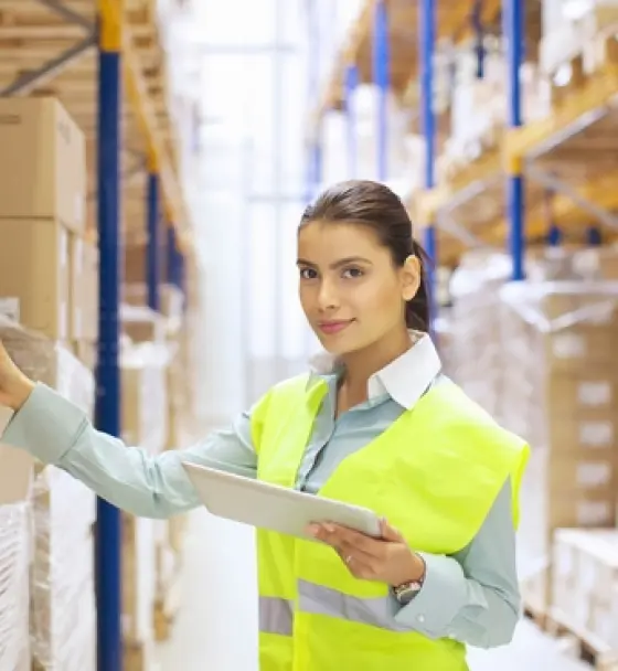 female-warehouse-worker-with-dig