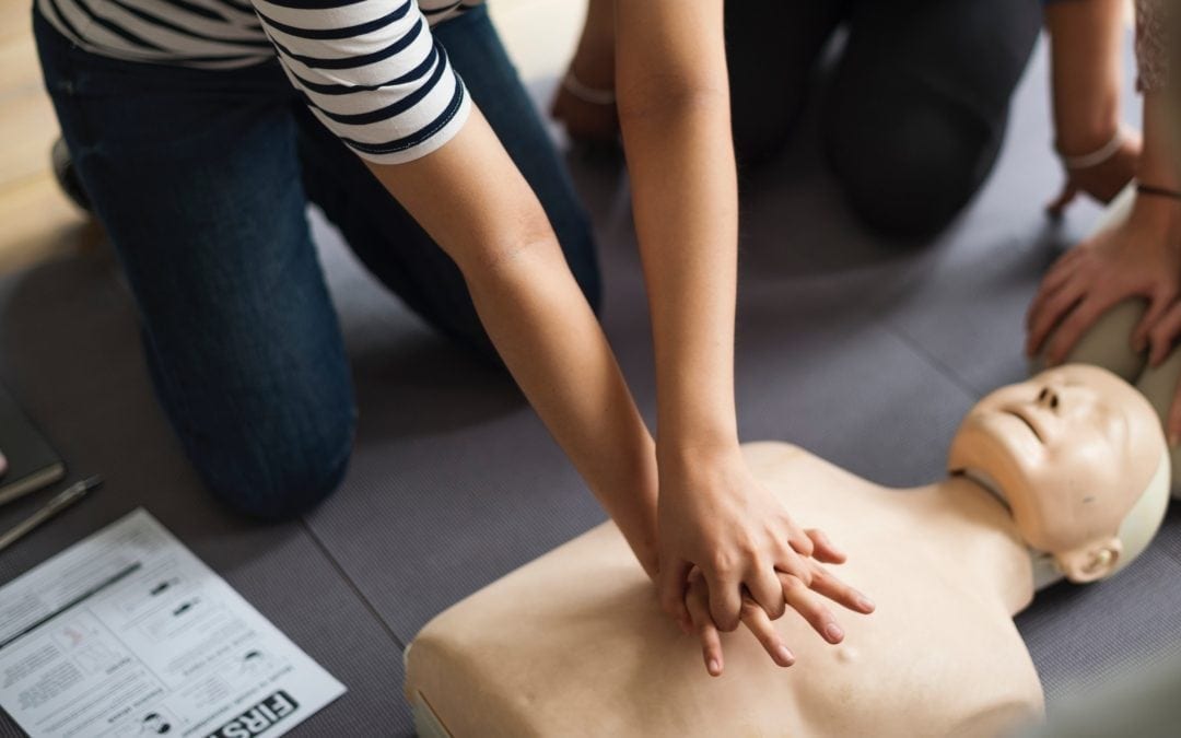Szkolenie z pierwszej pomocy – dlaczego takie ważne?